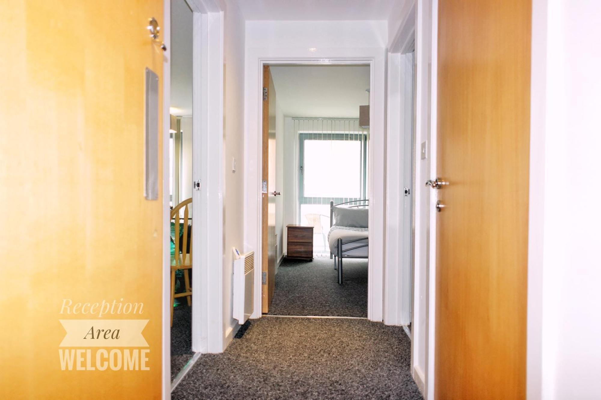 2 Bed Ensuite With Balcony And Free Onsite Secure Parking Манчестер Экстерьер фото
